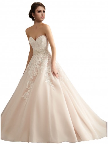 Outlet Ivoire & Champagne Princesse Col V Traîne cathédrale Tulle Dentelle Robes de mariée