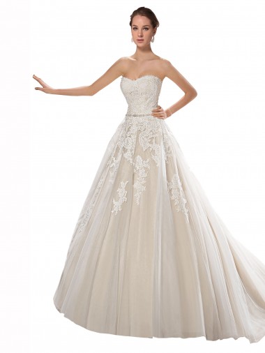 Outlet Ivoire & Champagne Trapèze Sans bretelle Tulle Dentelle Robes de mariée