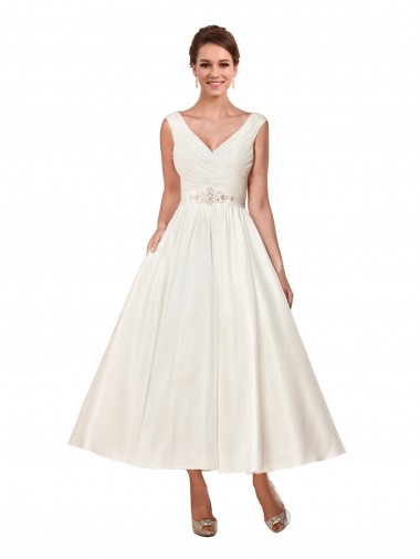 Outlet Ivoire Trapèze Col V Satiné Robes de mariée