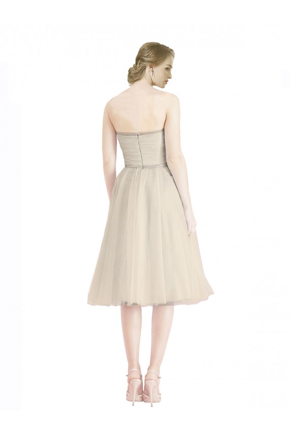 Outlet Trapèze Sans bretelle Tulle Courte Robes demoiselle d'honneur / Robes de cocktail
